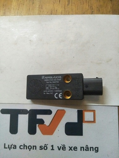Cảm biến chiều cao khung nâng xe nâng BT RRE · 268/241868