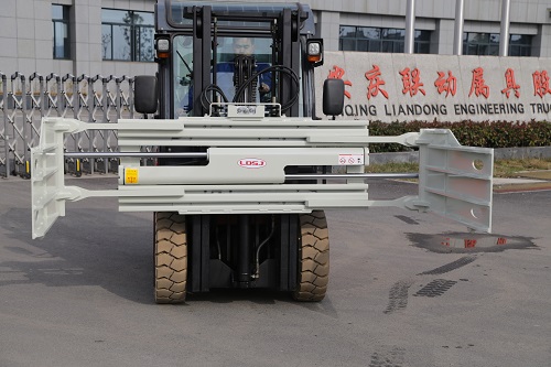 Kẹp vuông xe nâng Bale Clamp J-Series · Liandong