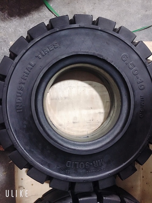 Lốp đặc xe nâng 6.50-10 · Mr Solid