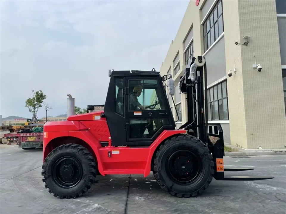 Khung thép xe nâng địa hình SOCMA 5 tấn