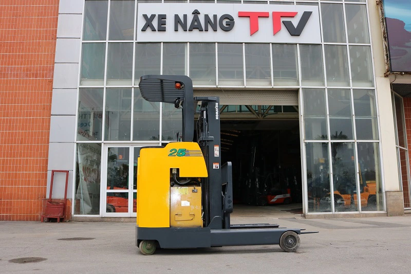 Xe nâng điện Reach truck 2.5 tấn komatsu FB25RN-4