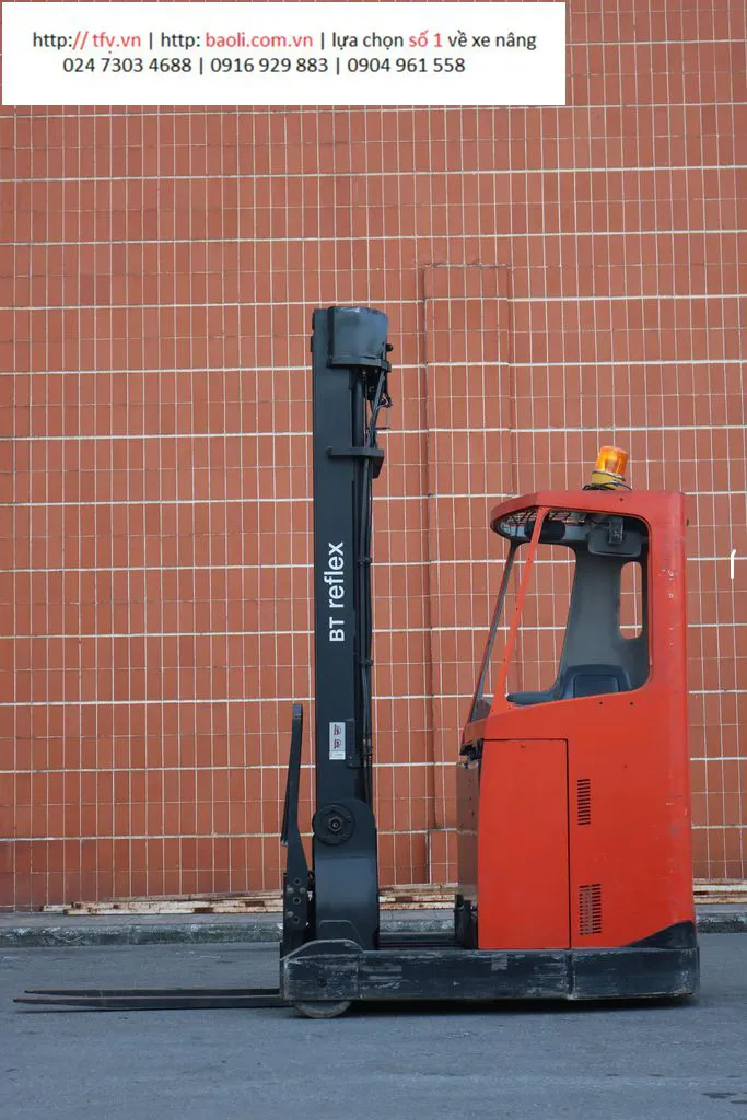 Xe nâng điện đứng lái - Reach truck. Nâng cao hơn- tiện nghi hơn!