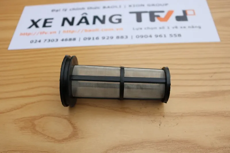 Lọc dầu hộp số xe nâng Toyota 8FD mã 32614-26610-71