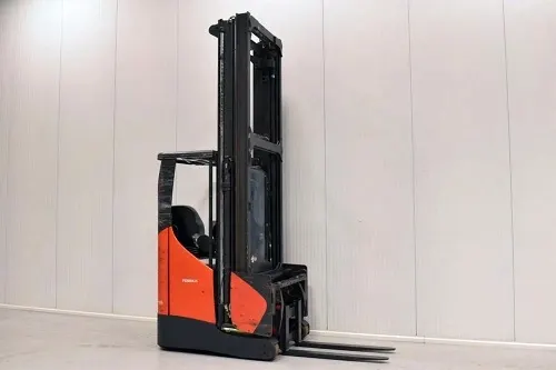 Kiểm tra xe nâng cũ trước khi mua tại kho TFV