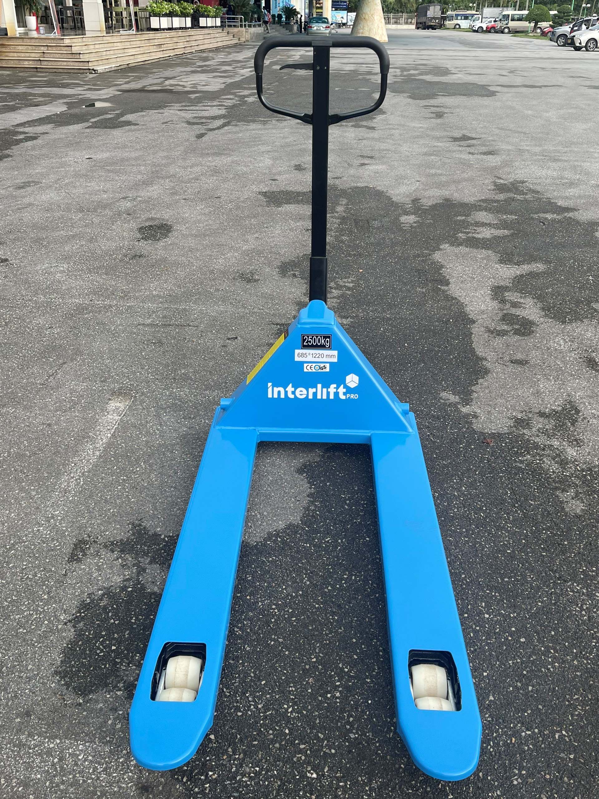 Xe nâng tay Interlift Pro 2,5 tấn, càng 550/685 mm