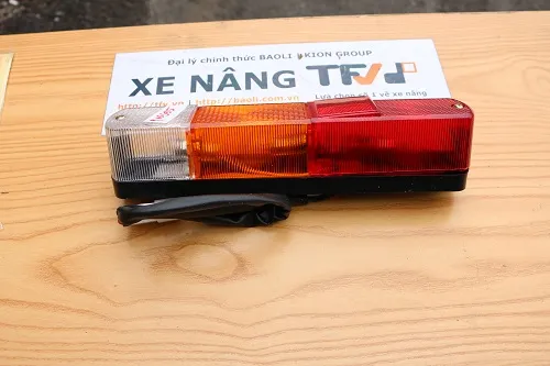 Đèn hậu TCM HS-LL070 góc chụp khác