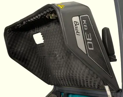 Nắp máy cách âm xe nâng dầu Baoli KBD25-35