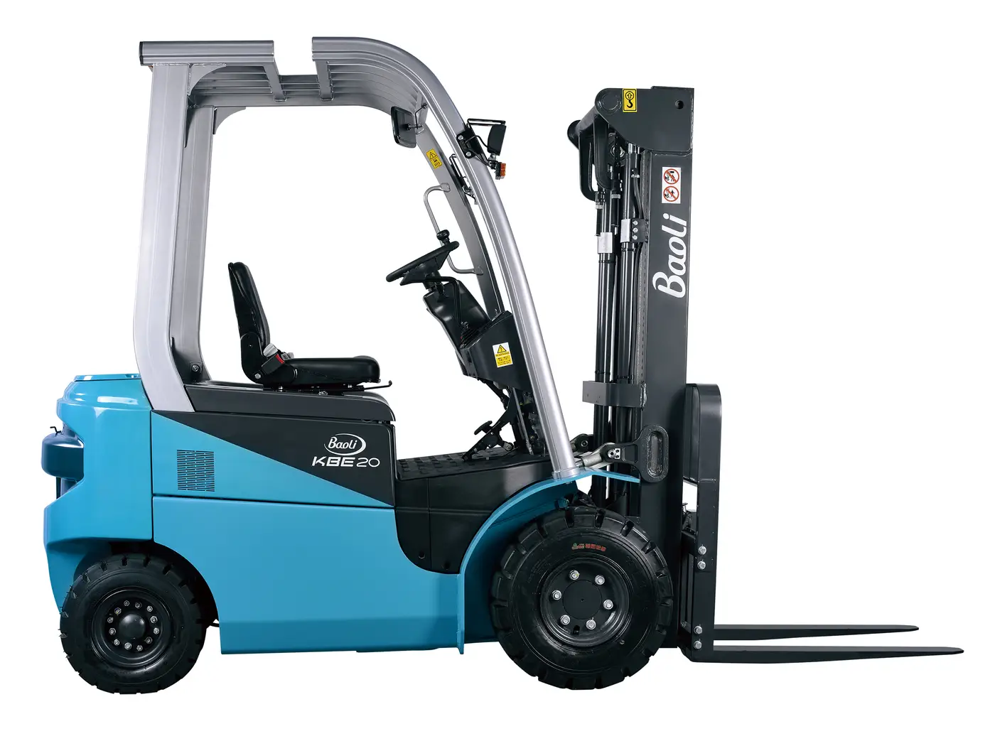 Xe nâng điện Baoli KBE25-01 nhìn chéo phía sau, khoang pin và đối trọng
