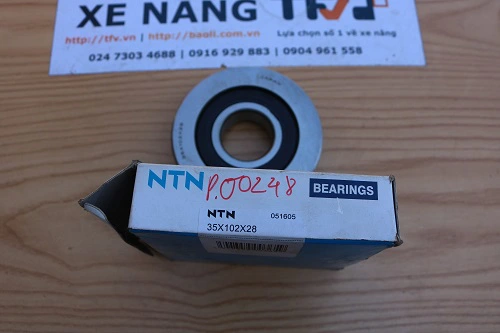 Vòng bi xe nâng kích thước 35*102*28 hiệu NTN, hàng mới 100%. Mã P.00248