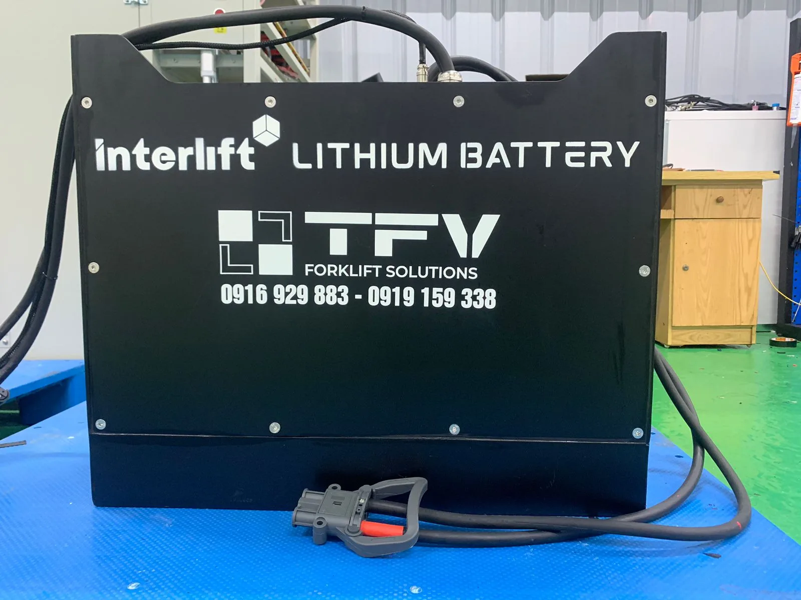 Pin lithium xe nâng 36V Interlift lắp ráp tại xưởng TFV