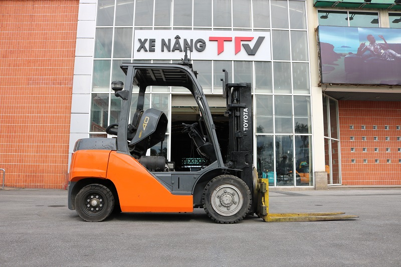 Mua xe nâng cũ tại Hải Dương giá siêu rẻ, siêu chất lượng