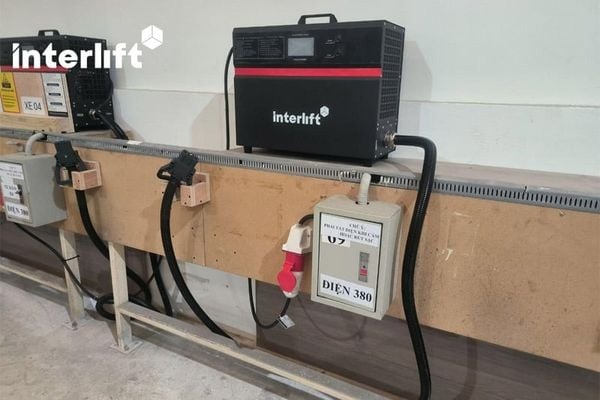 Pin lithium xe nâng có an toàn trong nhà máy không? Giải đáp chi tiết