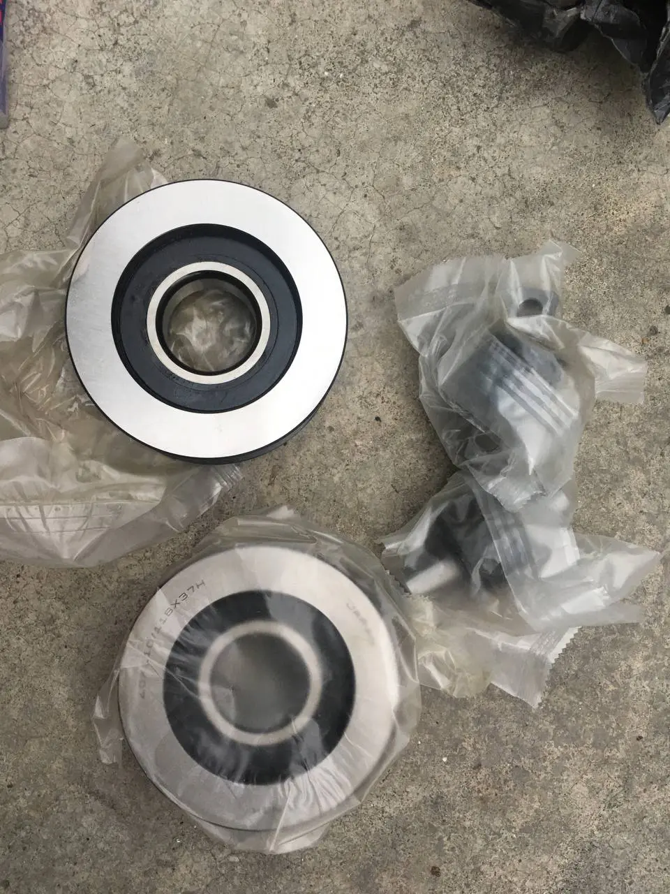Vòng bi tỳ xe nâng
