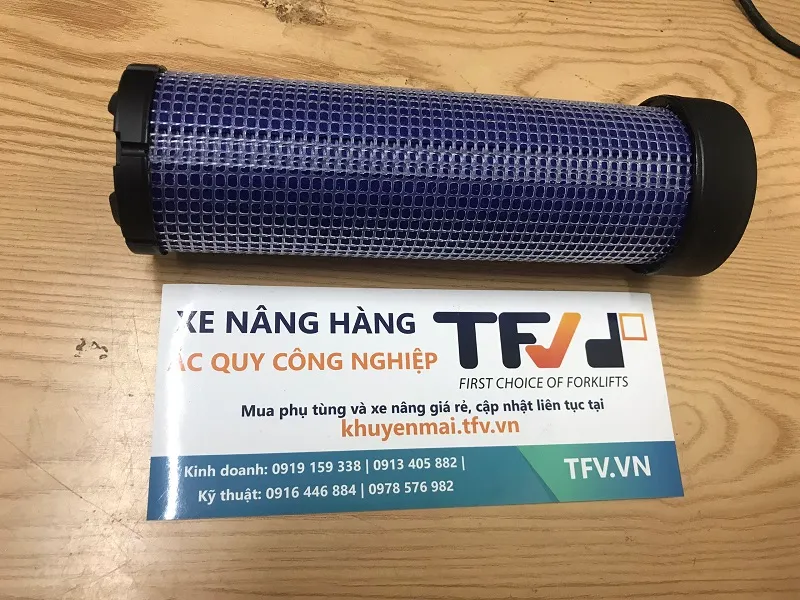Lọc gió xe nâng Toyota 6-8FD mã 17744-23600-71 hiệu Folangsi