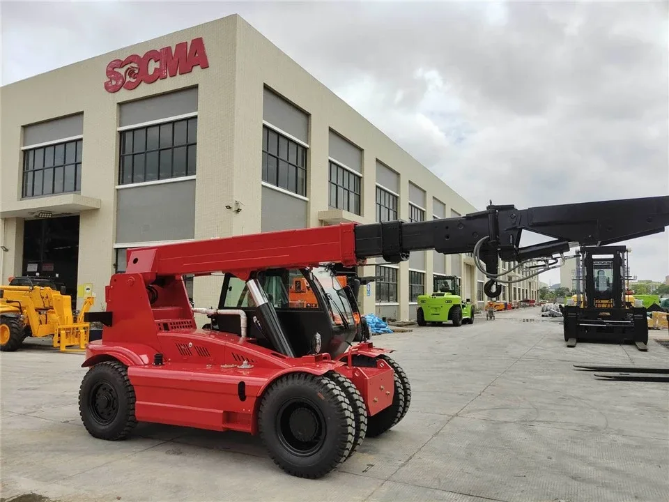 Xe nâng telescopic SOCMA HNT110