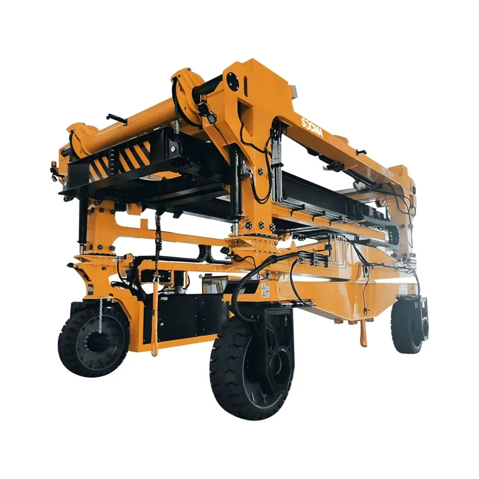 Cẩu straddle carrier SOCMA 60 tấn toàn cảnh