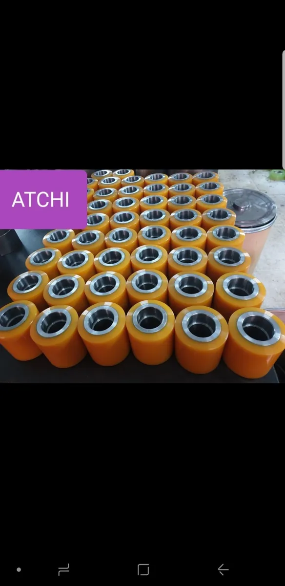 Vị trí bánh cân bằng PU 204×76 trên xe nâng điện