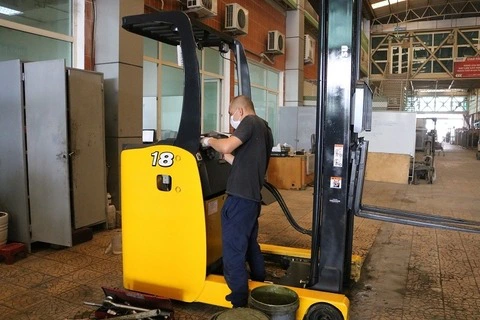 Sửa Chữa Xe Nâng Uy Tín, Giá Tốt Tại KCN Yên Phong – Bắc Ninh