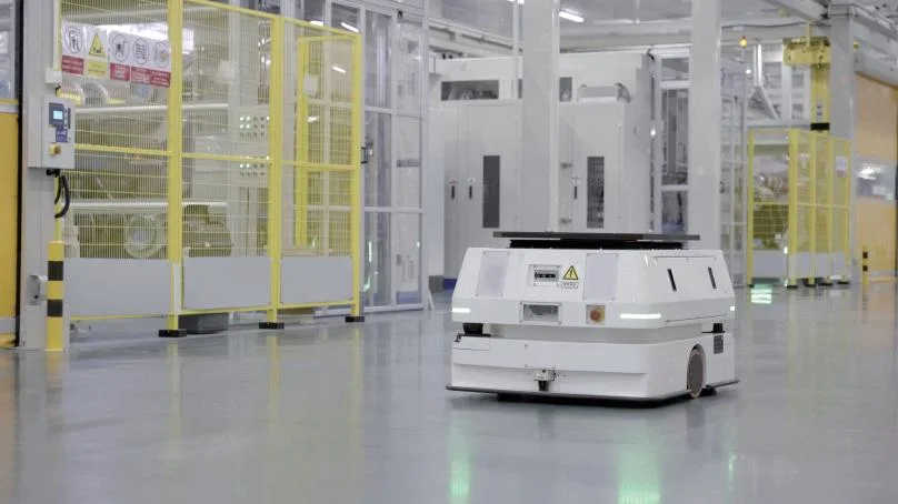 AGV trong dự án nhà máy pin