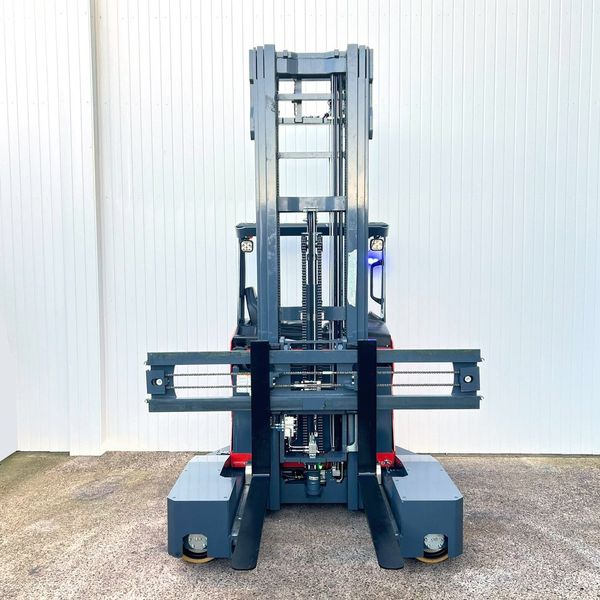 Xe nâng đa hướng ngồi lái MQZ Series 3.0 tấn