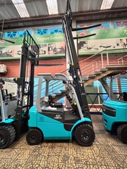 Xe nâng điện 2.5 tấn Baoli KBE25-01. Nâng cao 4m. Sx 2026. Mới 100%. Mã XM.B25BAS40.01059