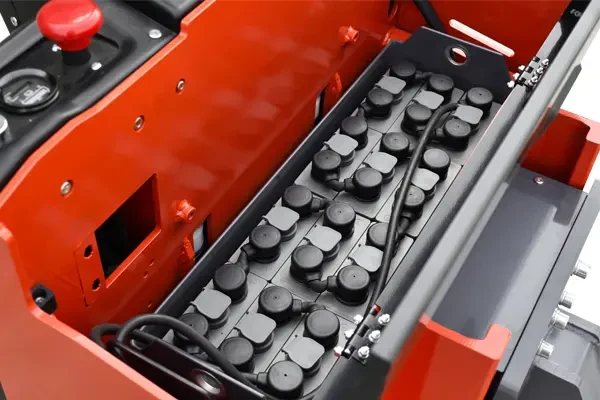 Khoang pin của xe kéo điện MiMA MGC40