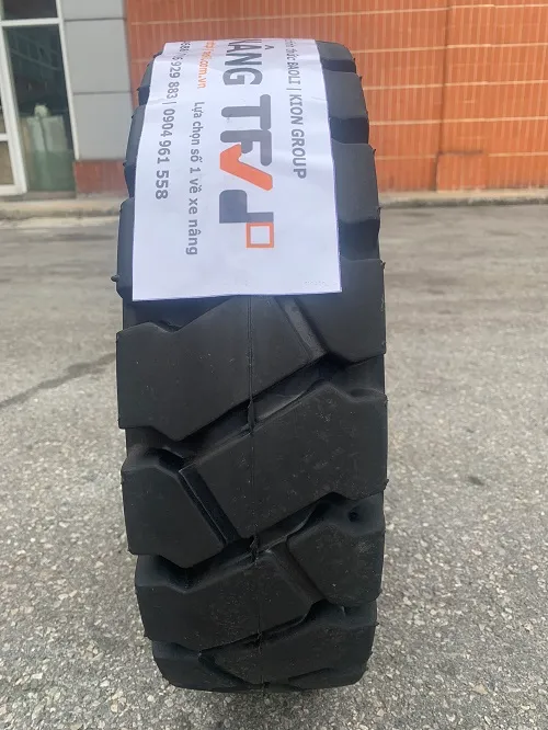 Chọn lốp đặc 18x7-8 Success theo cường độ sử dụng xe nâng