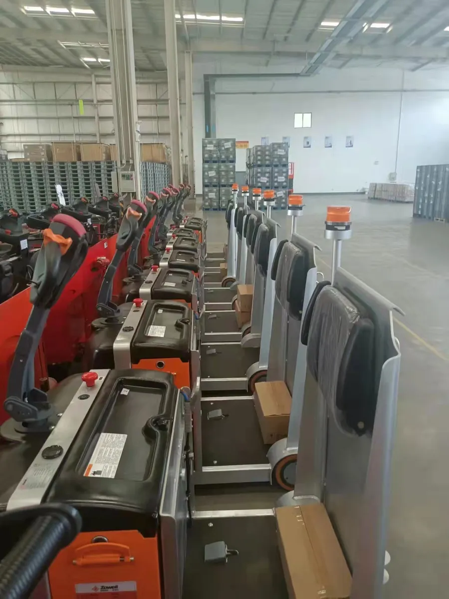 Xe kéo điện Zowell XT — lô xt30 trong xưởng hãng
