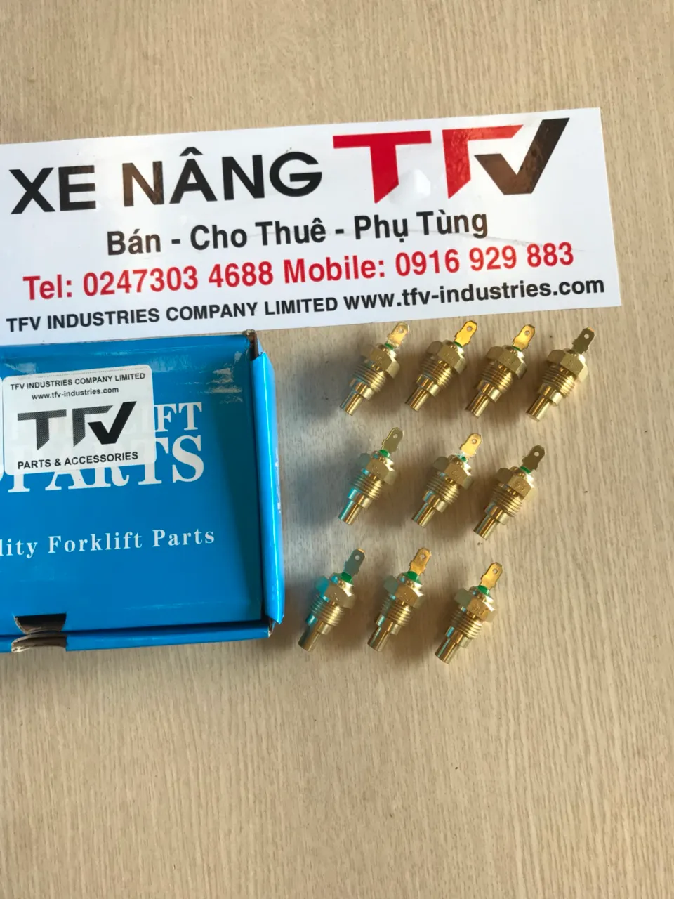 Kiểm tra cảm biến nhiệt độ nước xe nâng Toyota 1Z trước khi thay