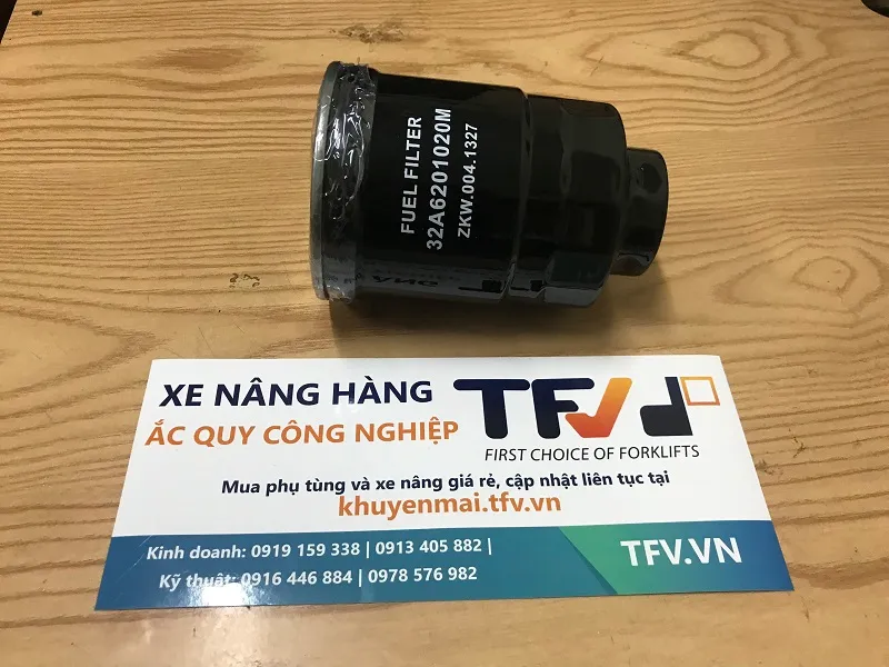 Lọc nhiên liệu xe nâng Komatsu FD20-30-16 mã 34462-11040 hiệu Folangsi