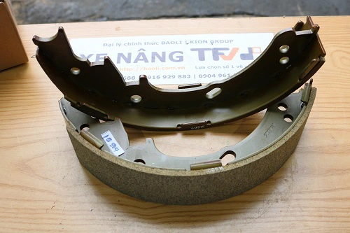 Má phanh xe nâng FD/G30T3, FD/G20-30-16/-17, mã C-52-13117-53000-Z, hàng mới 100%