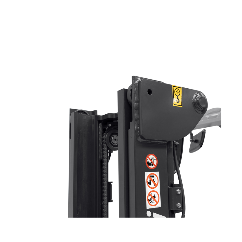 Cụm khung nâng và nhãn cảnh báo trên xe nâng điện Baoli KBE18