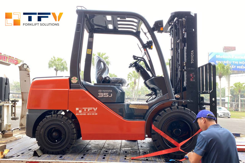 Dịch Vụ Cho Thuê Xe Nâng Uy Tín & Giá Tốt Tại Hà Nam