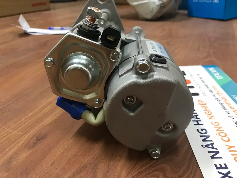 Củ đề động cơ Toyota 4Y 5R 2F mã 28100-20553-71