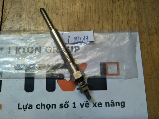 Bugi sấy xe nâng 600-815-2761 góc khác