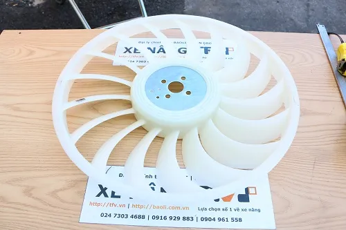 Cánh quạt tản nhiệt xe nâng Toyota 1DZ 2Z 13Z 14Z - phụ tùng hệ thống làm mát xe nâng