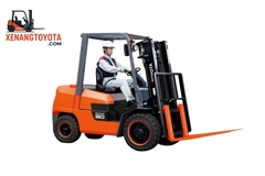 Xe nâng dầu 3 tấn FDZN30