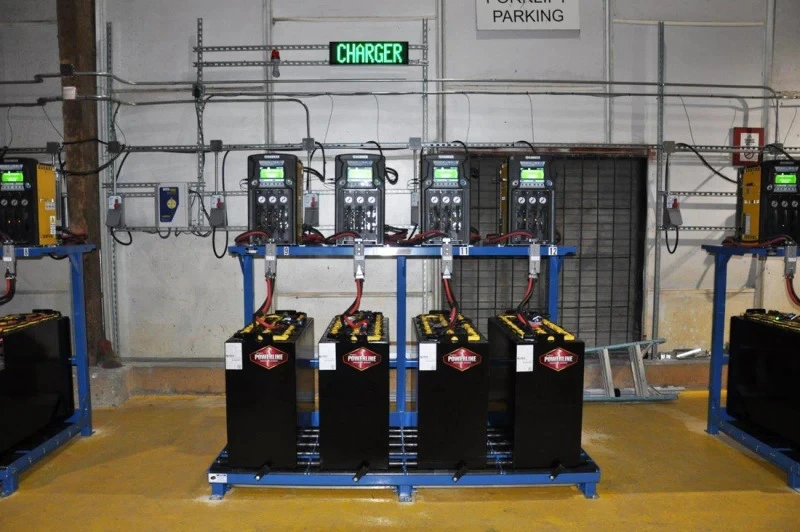 Hướng dẫn vận hành xe nâng trong kho lạnh an toàn