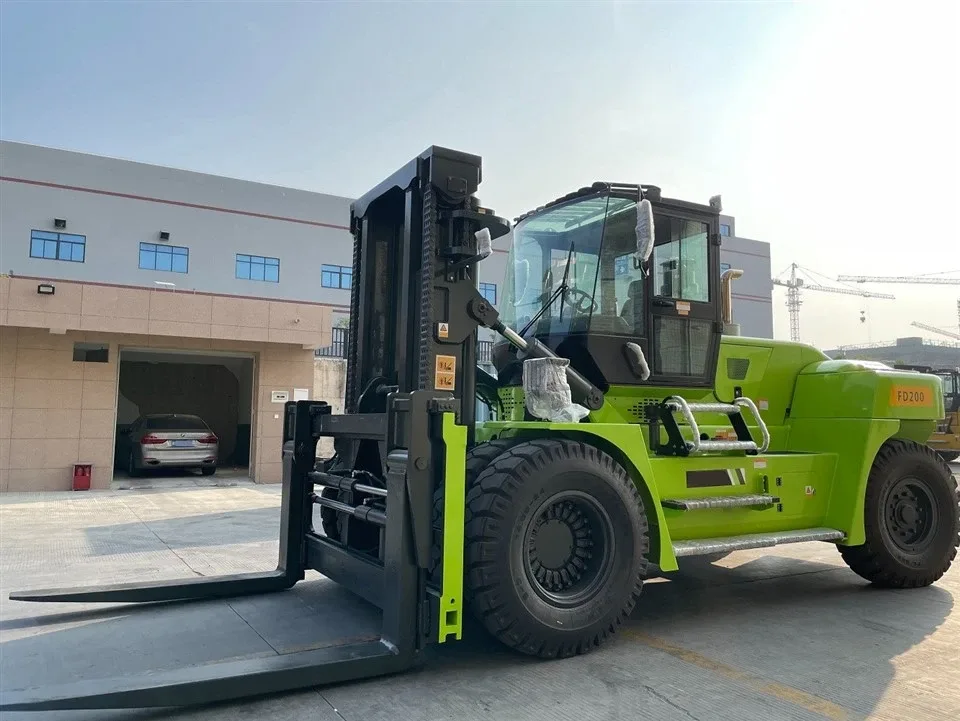 Xe nâng SOCMA HNF200-1250-A/C nhìn chéo