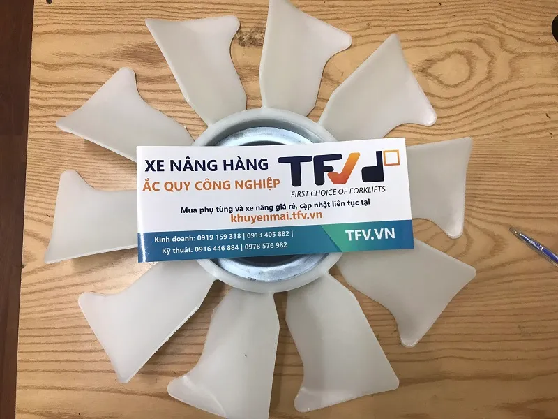 Cánh quạt làm mát xe nâng Mitsubishi F18A F18B mã 91301-00200