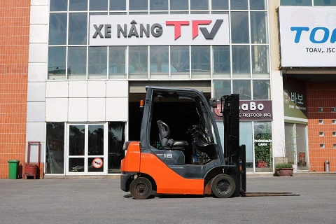 Dịch vụ xe nâng cũ Bình Dương - Chất lượng uy tín hàng đầu