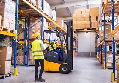 Hướng dẫn lái xe nâng an toàn – Quy trình chuẩn cho người vận hành