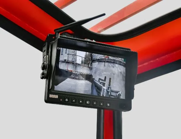 Xe nâng đa hướng MiMA 1MQK30 — màn hình camera trong cabin