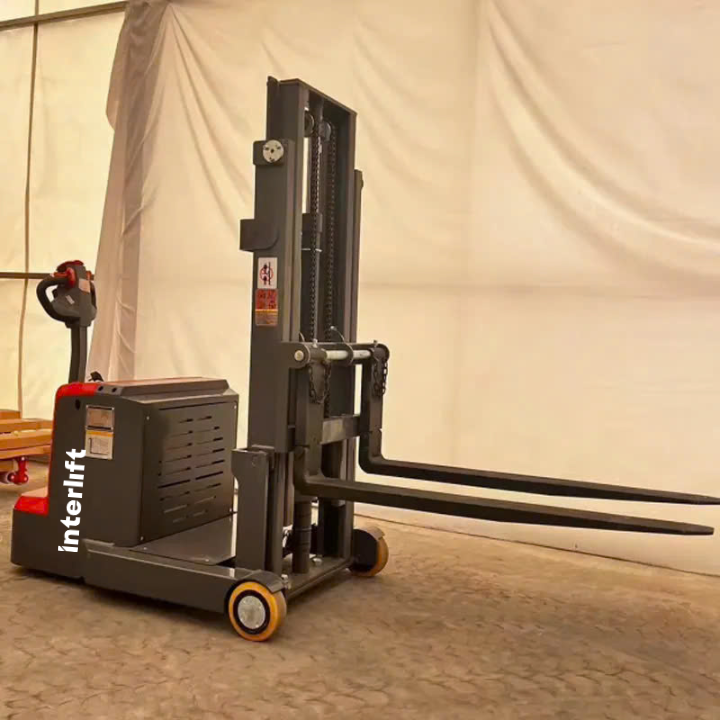 Xe nâng điện stacker Interlift E10J Series
