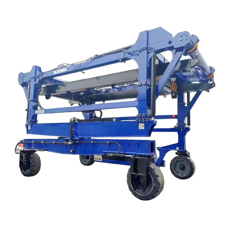 Cẩu straddle carrier SOCMA 45 tấn toàn cảnh