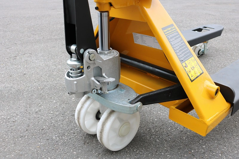 Xe nâng tay gắn cân điện tử Interlift-YCS3000, 3.0 tấn, hàng mới 100%
