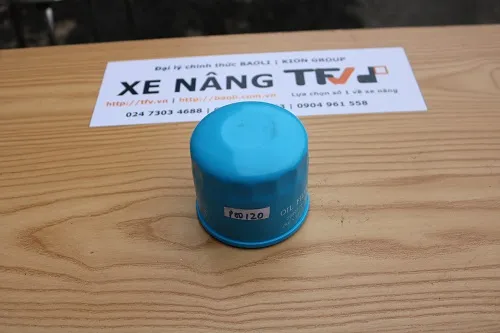 Mã TFV P.00120 trên lọc dầu động cơ xe nâng 15208-01B02