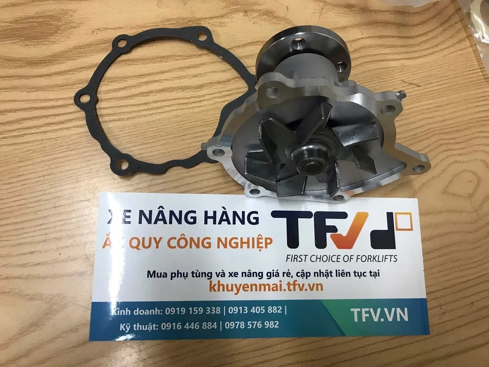 Phụ tùng làm mát xe nâng: bơm nước Toyota 1DZ kèm gioăng