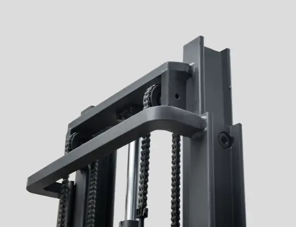 Khung thép chữ H của Xe nâng stacker MiMA MBD10