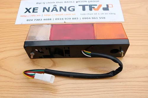 Đèn hậu xe nâng TCM HS-LL025 ảnh thật